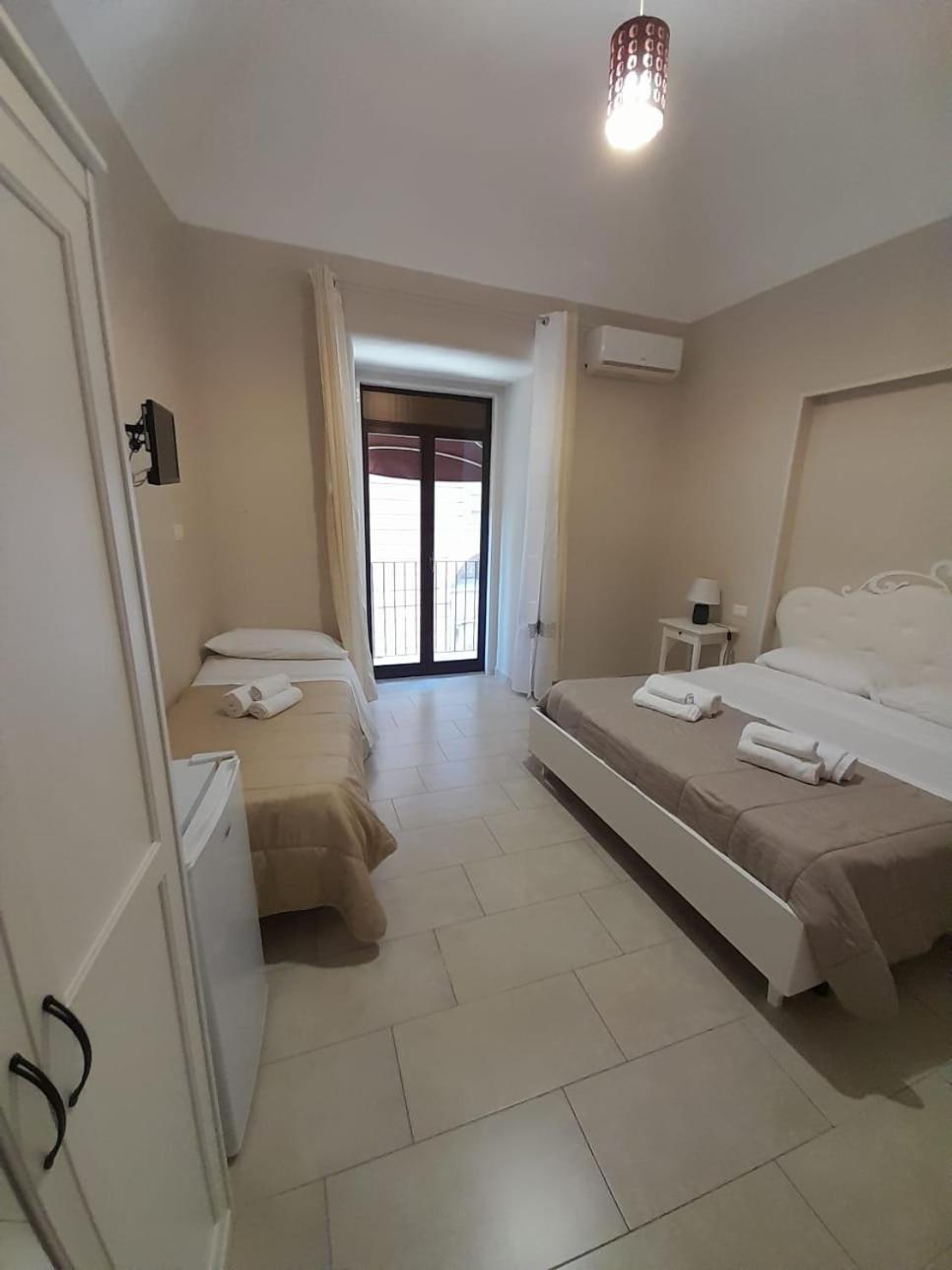 Hotel Fuoco Dell'Etna Katania Zewnętrze zdjęcie