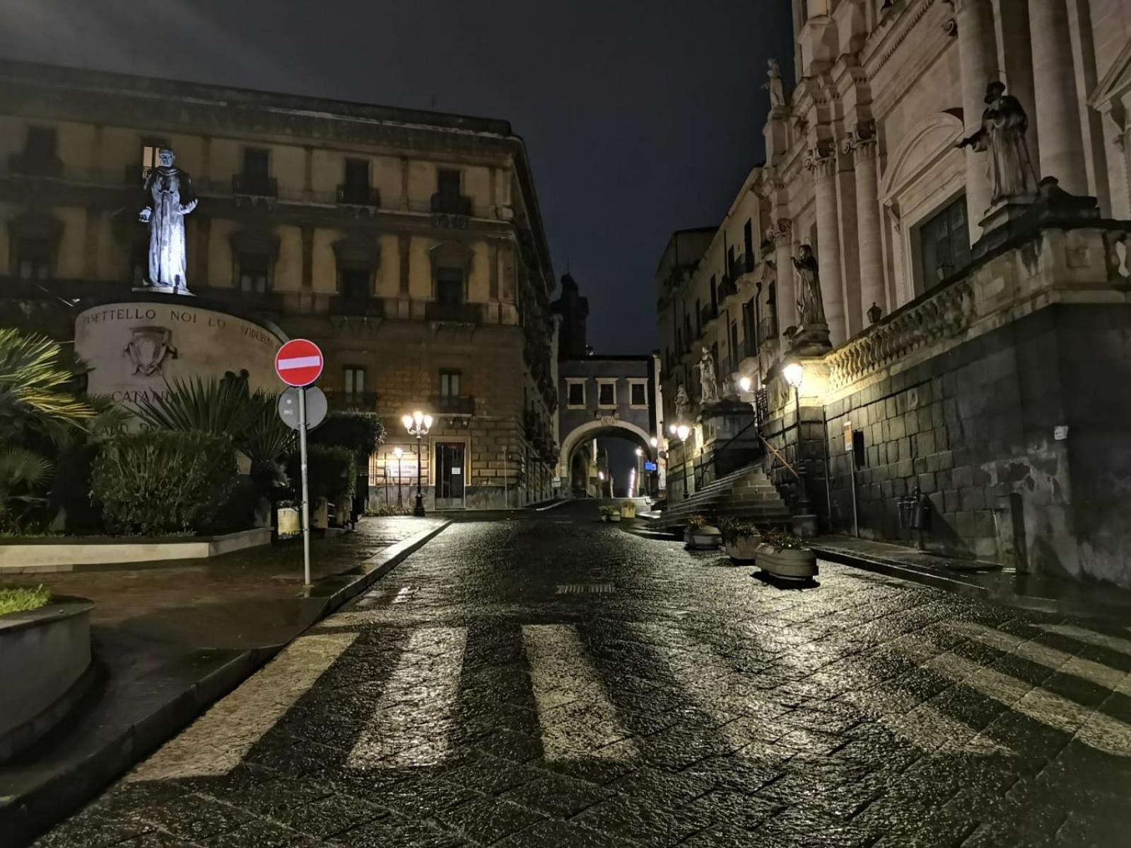 Hotel Fuoco Dell'Etna Katania Zewnętrze zdjęcie